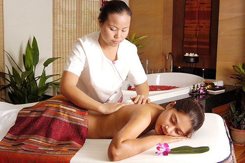 Massage-relaxing-pampering-package