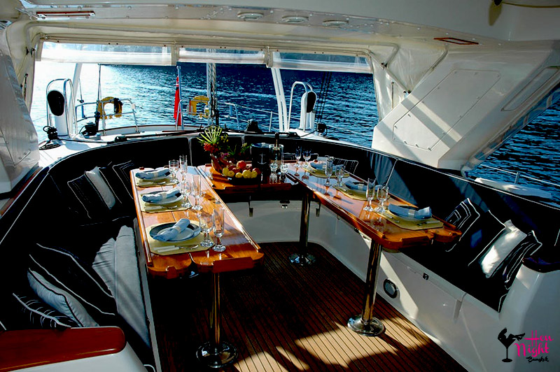 yacht-party-package